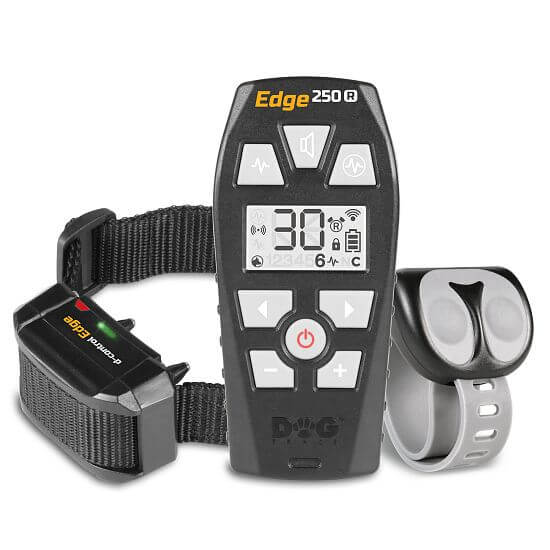 Elektronický výcvikový obojek pro psy d-control Edge 250R s prstýnkovým ovladačem